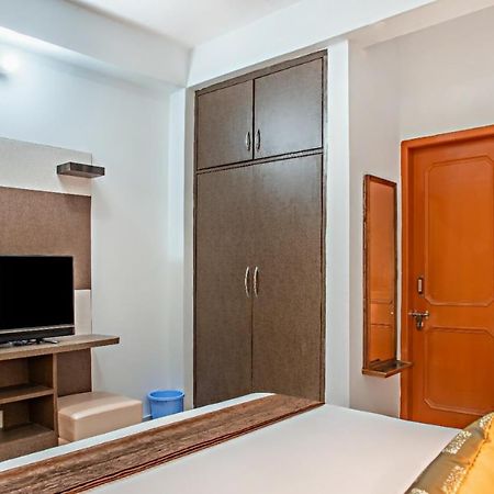 Mystic Forest View Kasauli I Serviced Villa I Best Seller I Vacations I Family Events I Open Air Lawn I Sky Bonfire I Kasauli By Exotic Stays Экстерьер фото