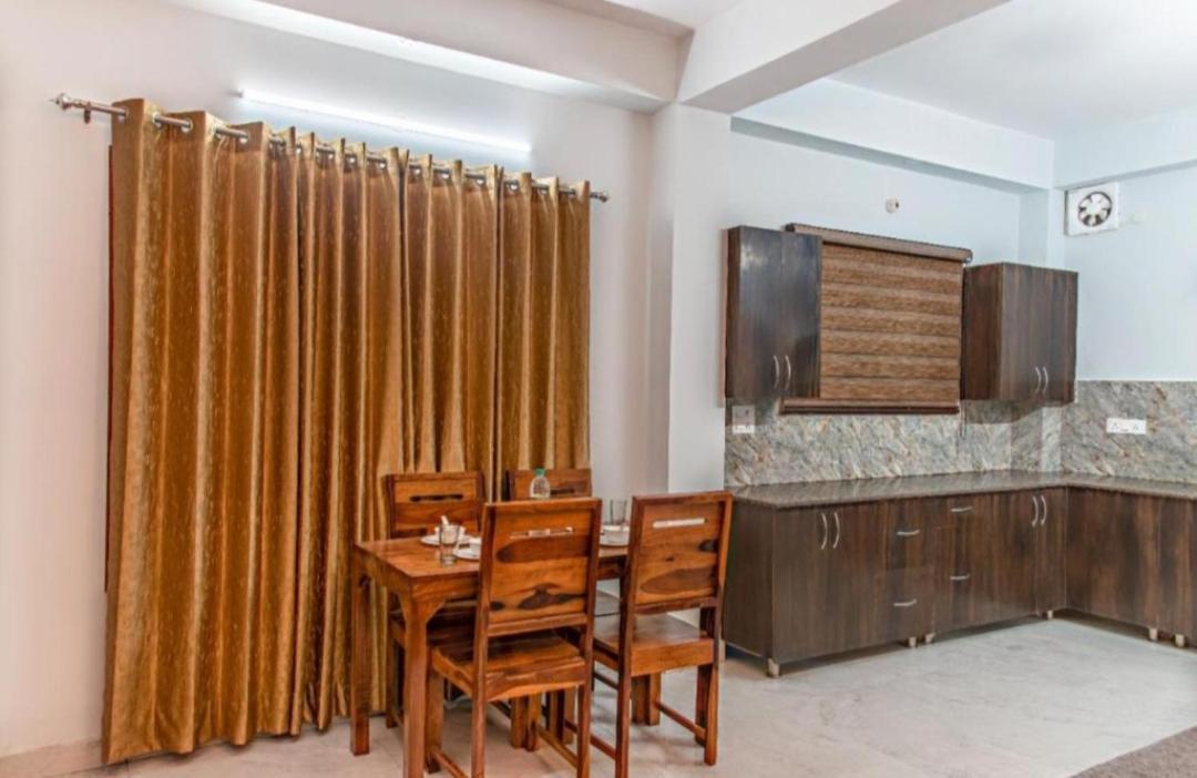 Mystic Forest View Kasauli I Serviced Villa I Best Seller I Vacations I Family Events I Open Air Lawn I Sky Bonfire I Kasauli By Exotic Stays Экстерьер фото