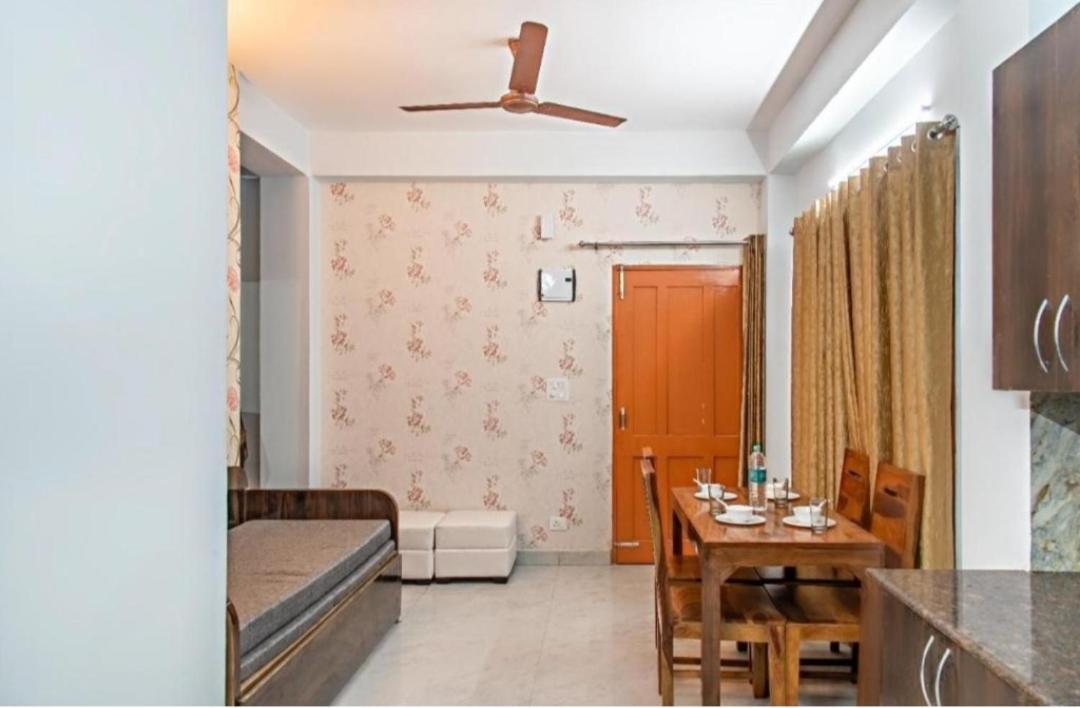 Mystic Forest View Kasauli I Serviced Villa I Best Seller I Vacations I Family Events I Open Air Lawn I Sky Bonfire I Kasauli By Exotic Stays Экстерьер фото